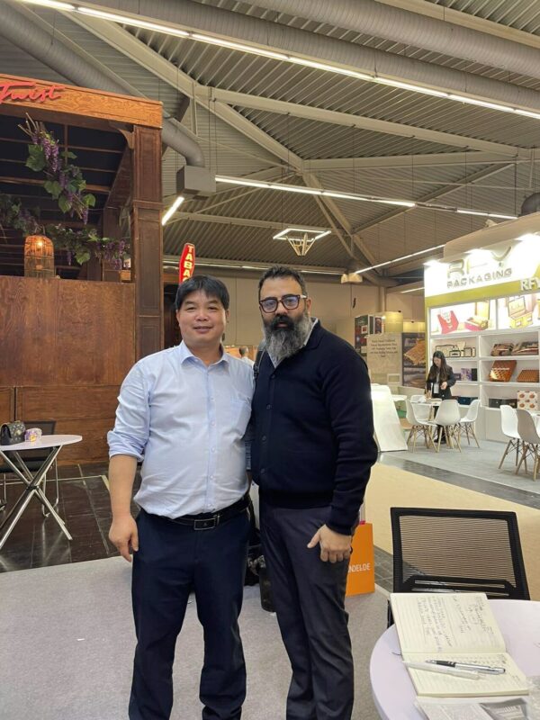 f69e88a4769245b9fdbdbe2ba0aa27f4